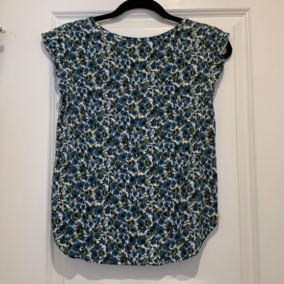 Gap Blue and Green Flower Sleeveless Top - Picture 2 of 2
